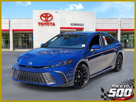 2026 Toyota Camry SE Sedan