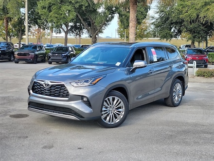 2026 Toyota Highlander Platinum SUV