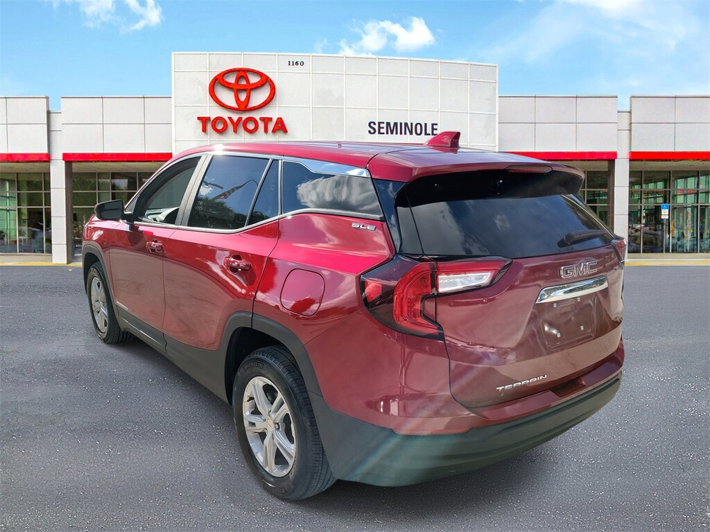 Used 2023 GMC Terrain SLE SUV