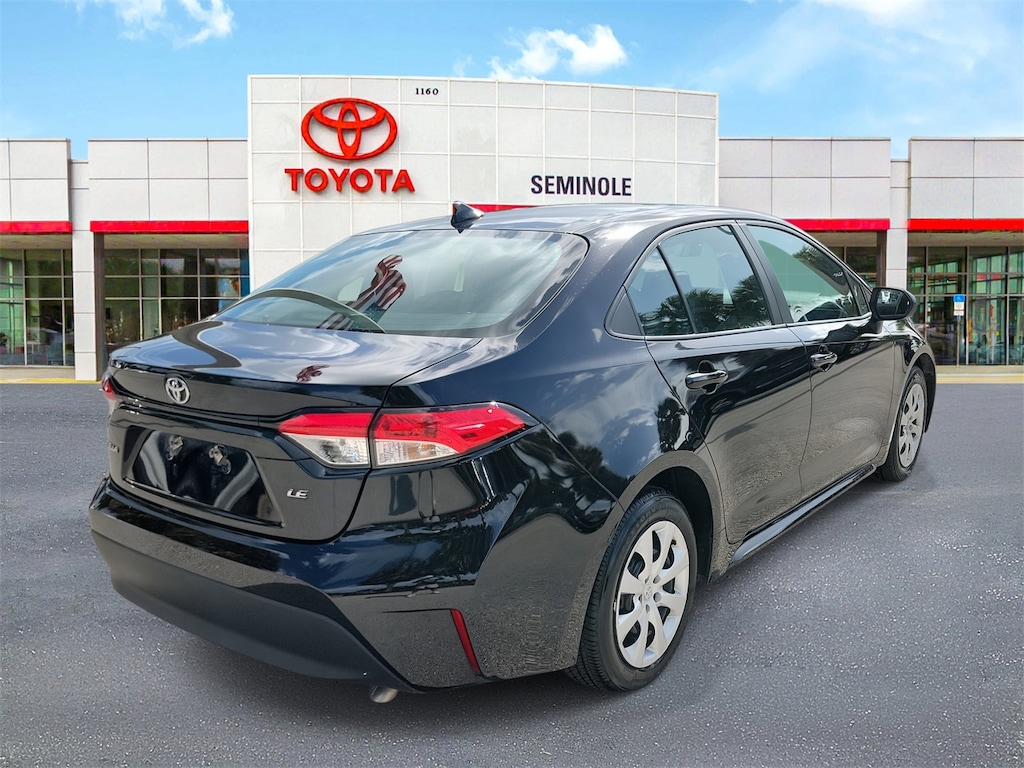 Used 2024 Toyota Corolla LE Sedan