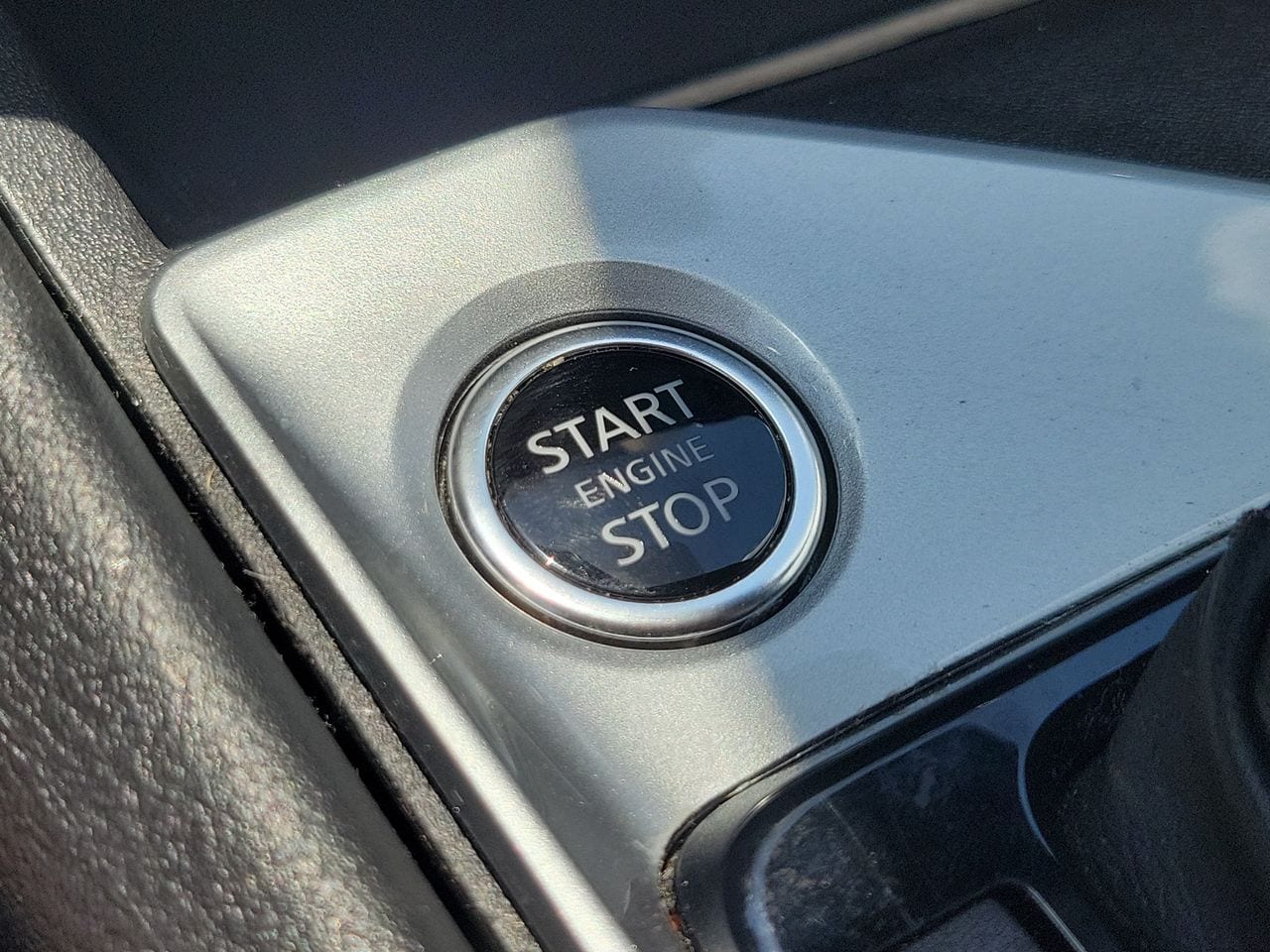 2025 Nissan Altima SV - Photo 27