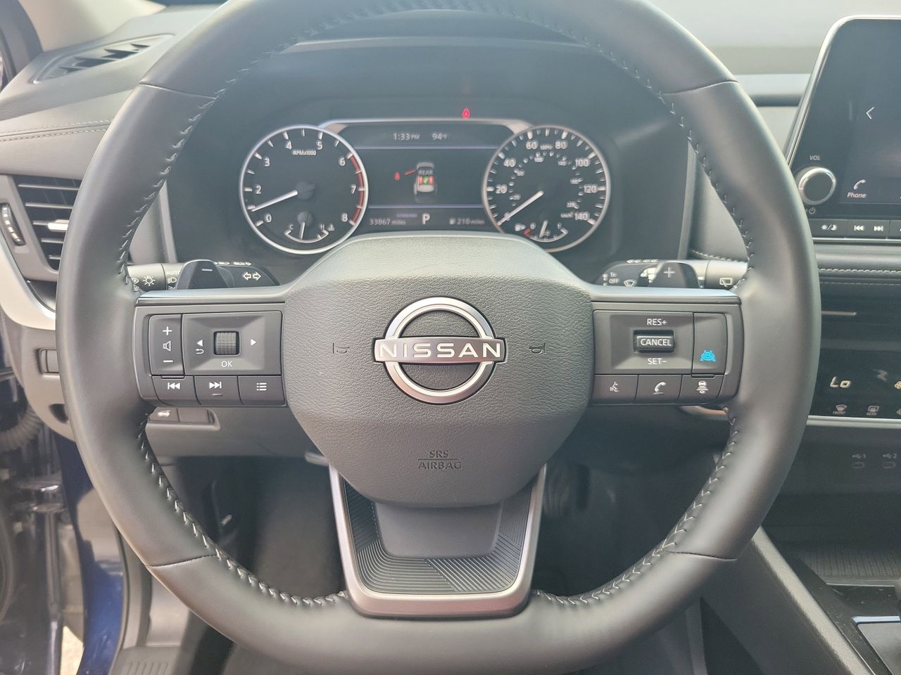 2025 Nissan Rogue SV - Photo 18