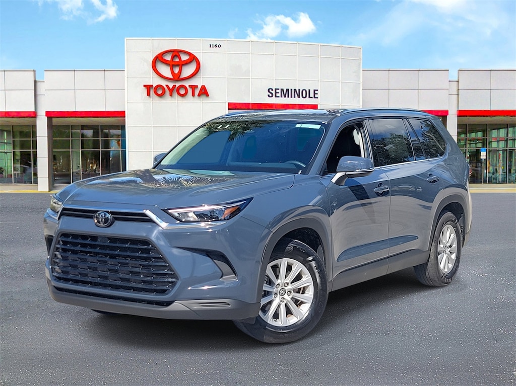 Used 2025 Toyota Grand Highlander XLE SUV