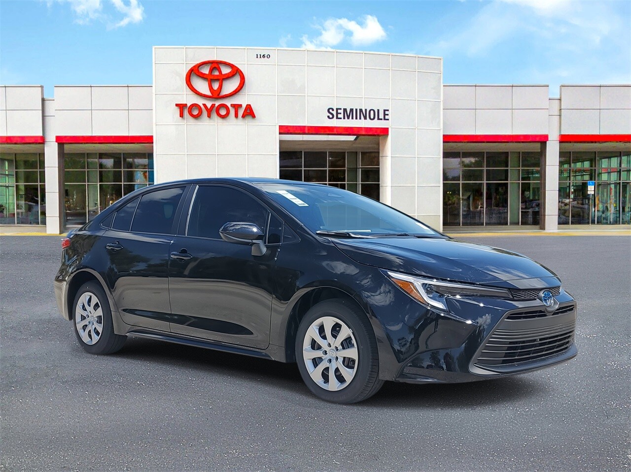 2025 Toyota Corolla Hybrid LE photo 2