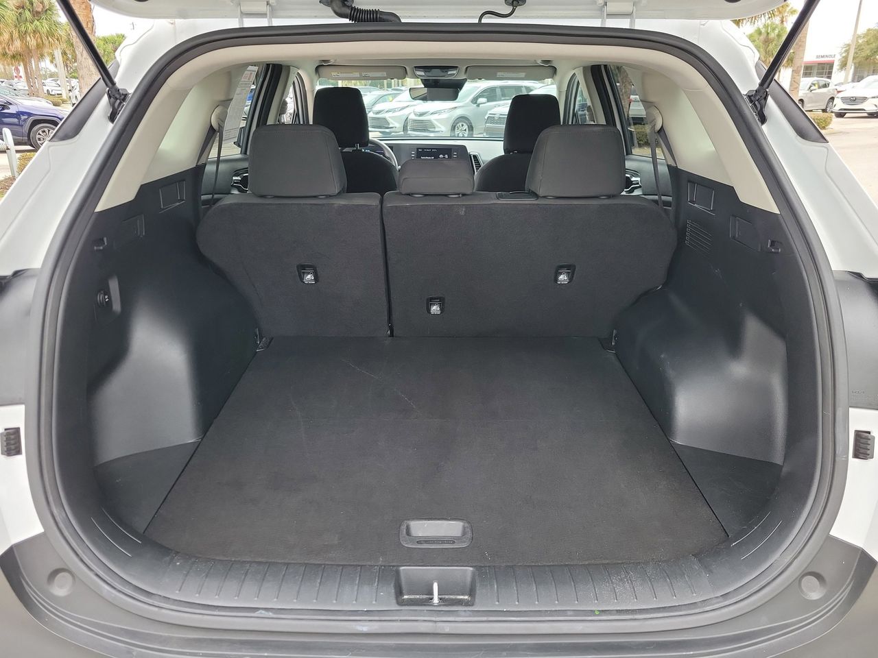 2025 Kia Sportage LX - Photo 7