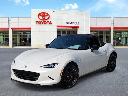 2024 Mazda MX-5 Miata Club Convertible