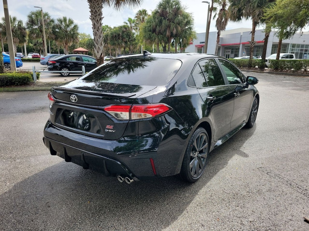 New 2026 Toyota Corolla Hybrid SE Sedan