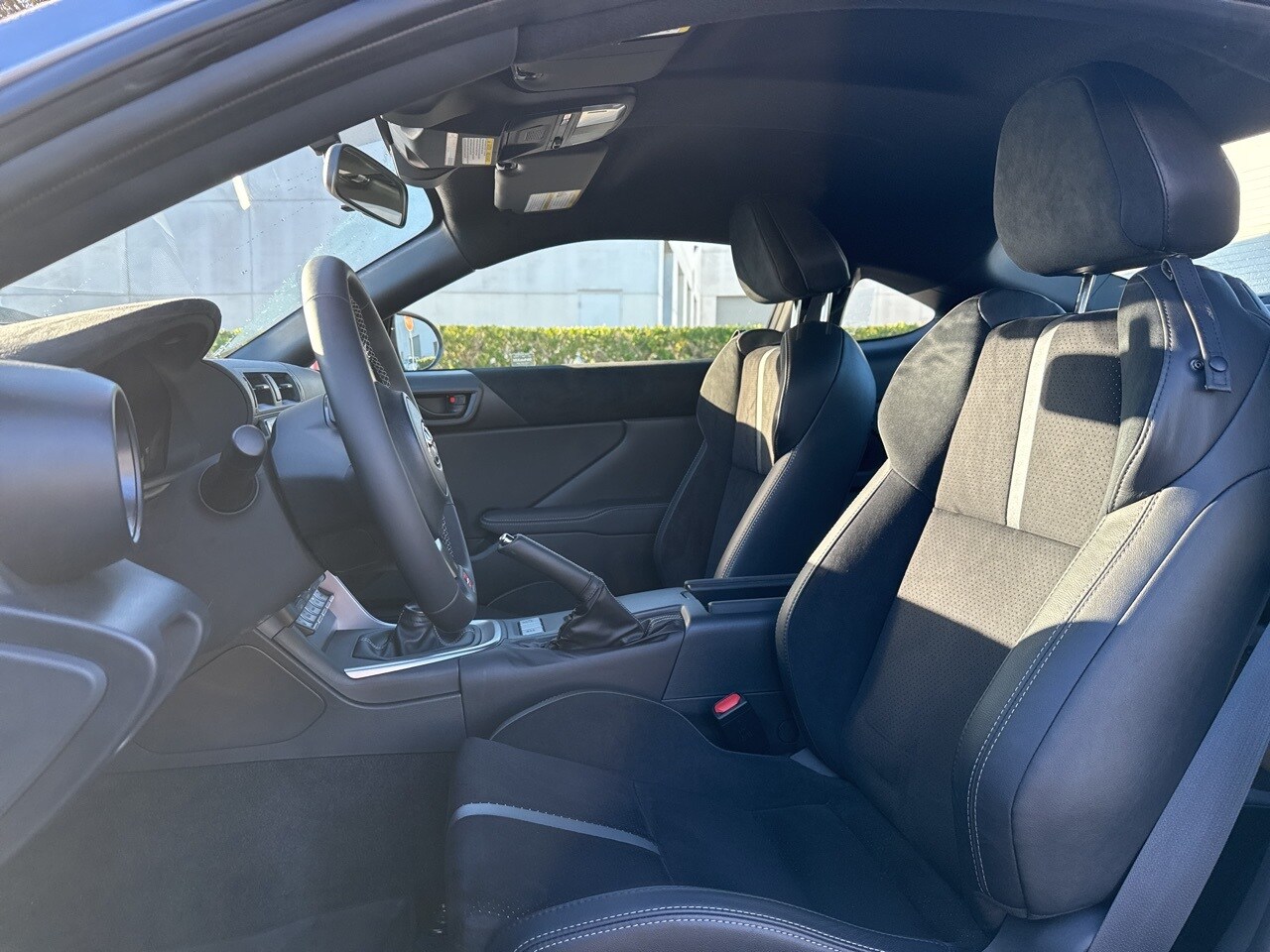 2025 Toyota GR86 Premium photo 4