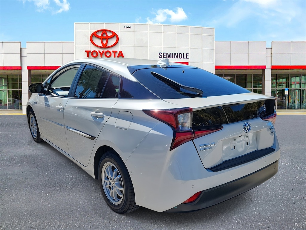 Used 2020 Toyota Prius XLE AWD-e Hatchback