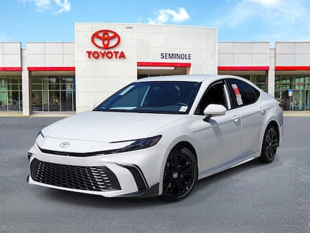 2026 Toyota Camry SE Sedan