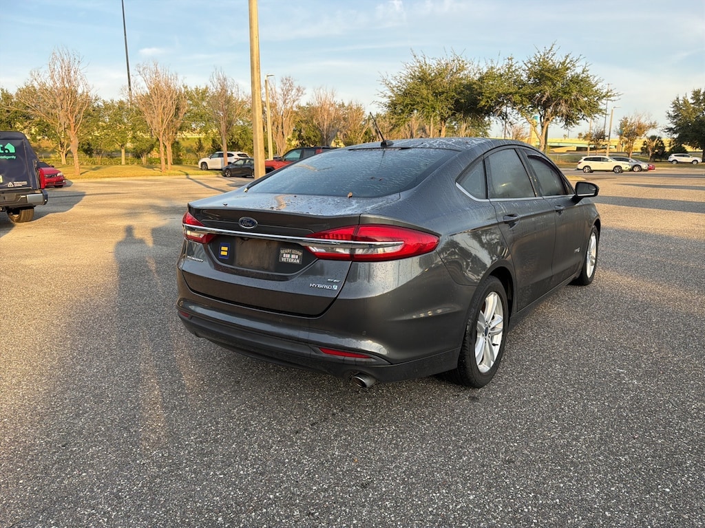 Used 2018 Ford Fusion Hybrid SE Sedan