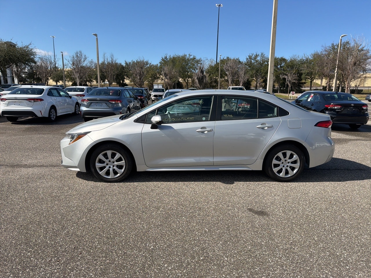 Used 2024 Toyota Corolla LE with VIN 5YFB4MDE7RP165069 for sale in Northfield, Minnesota
