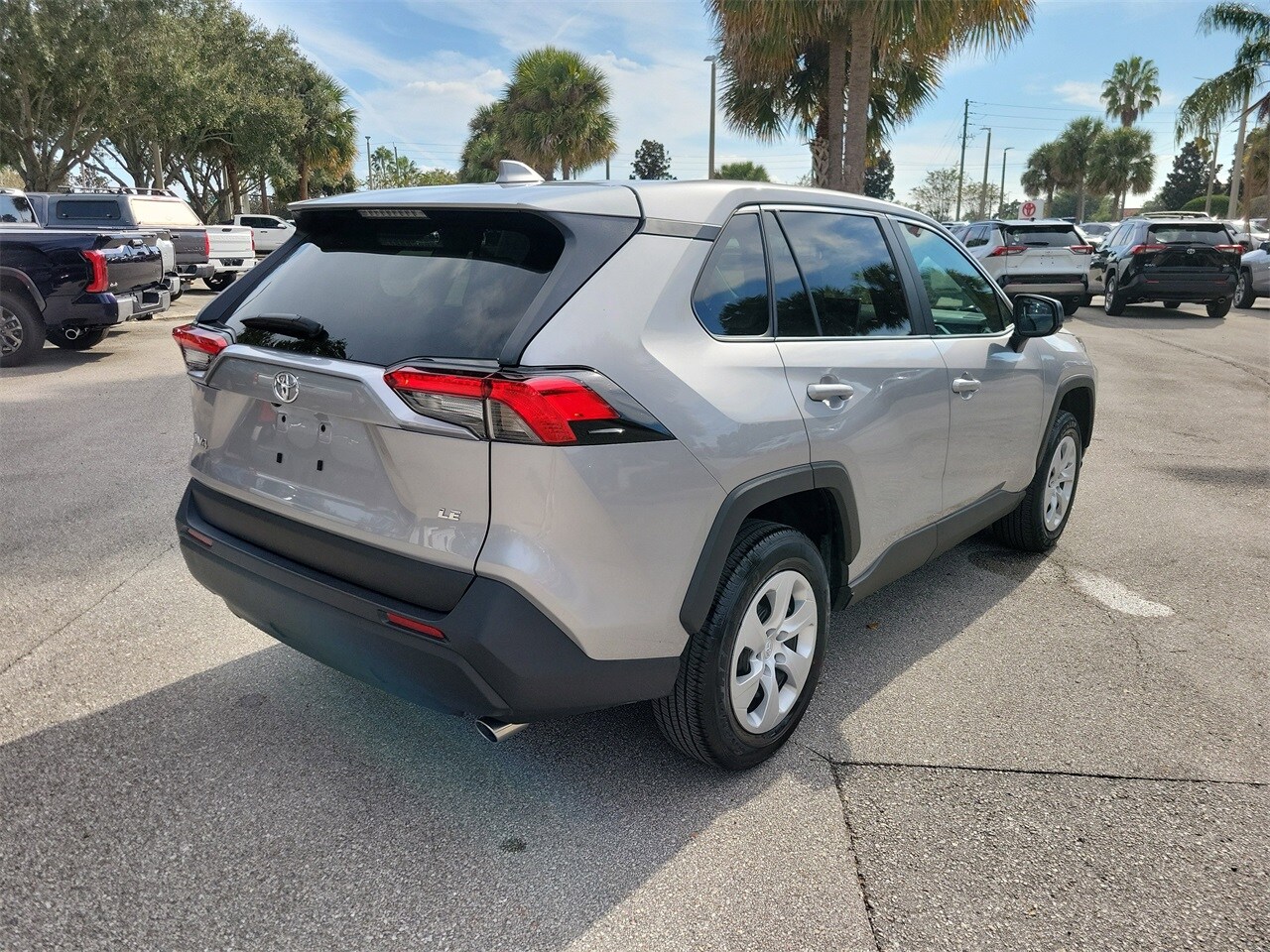 2025 Toyota RAV4 LE photo 3