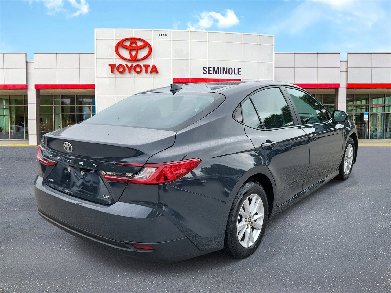 2025 Toyota Camry LE photo 2