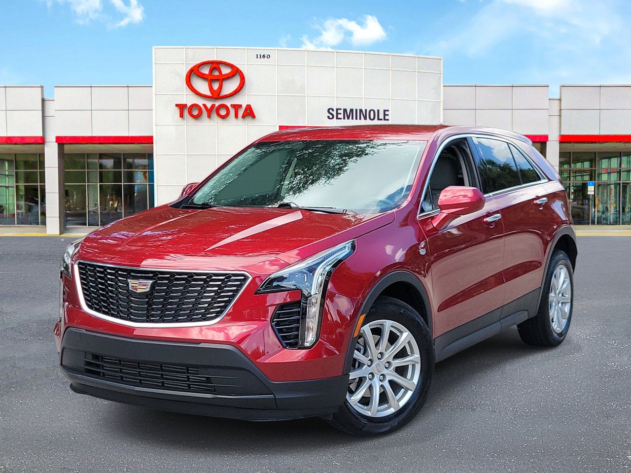 2023 Cadillac XT4 Luxury's photo