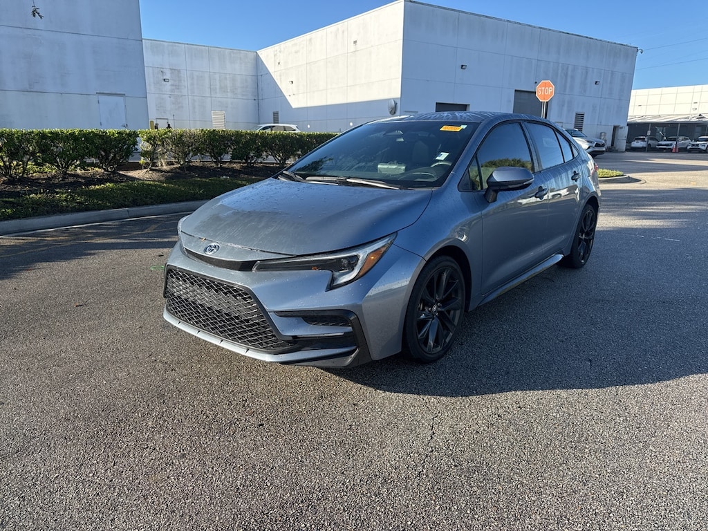 Used 2023 Toyota Corolla SE Sedan
