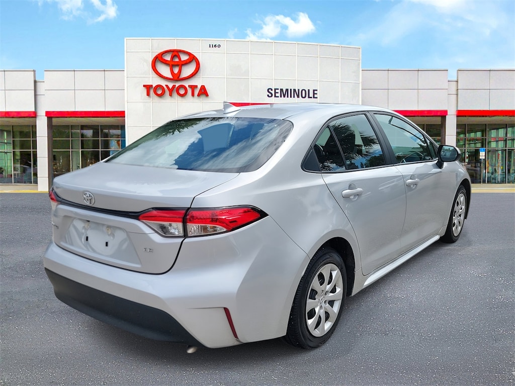 Used 2024 Toyota Corolla LE Sedan