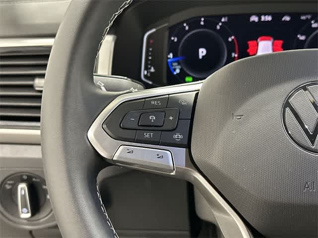 2023 Volkswagen Atlas Cross Sport SE w/Tech - Photo 8