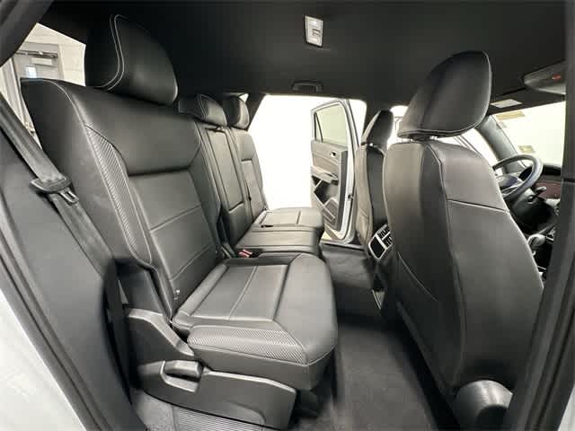 2023 Volkswagen Atlas Cross Sport SE w/Tech - Photo 25
