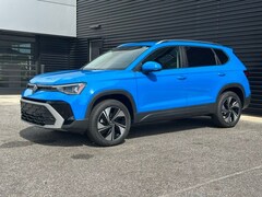 2025 Volkswagen Taos 1.5T SE SUV