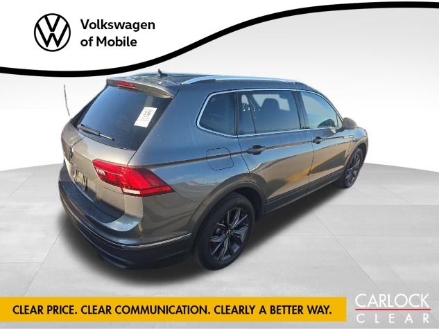 2022 Volkswagen Tiguan SE photo 2