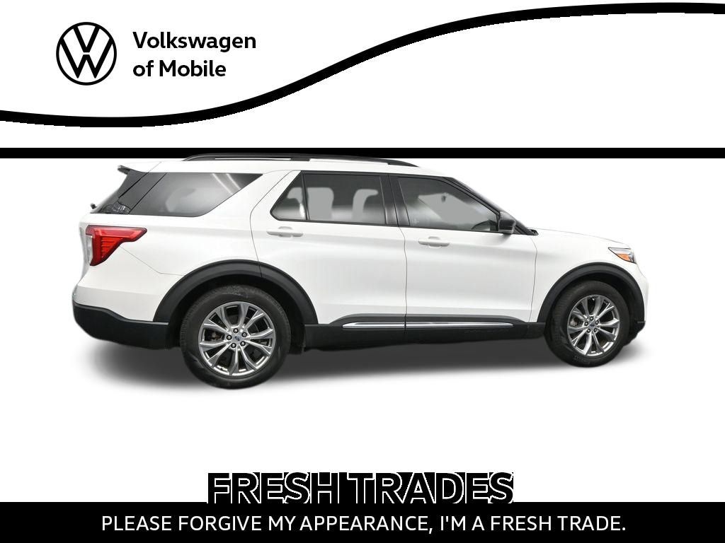 2020 Ford Explorer XLT photo 3