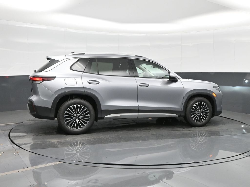 New 2026 Volkswagen Tiguan 2.0T S SUV