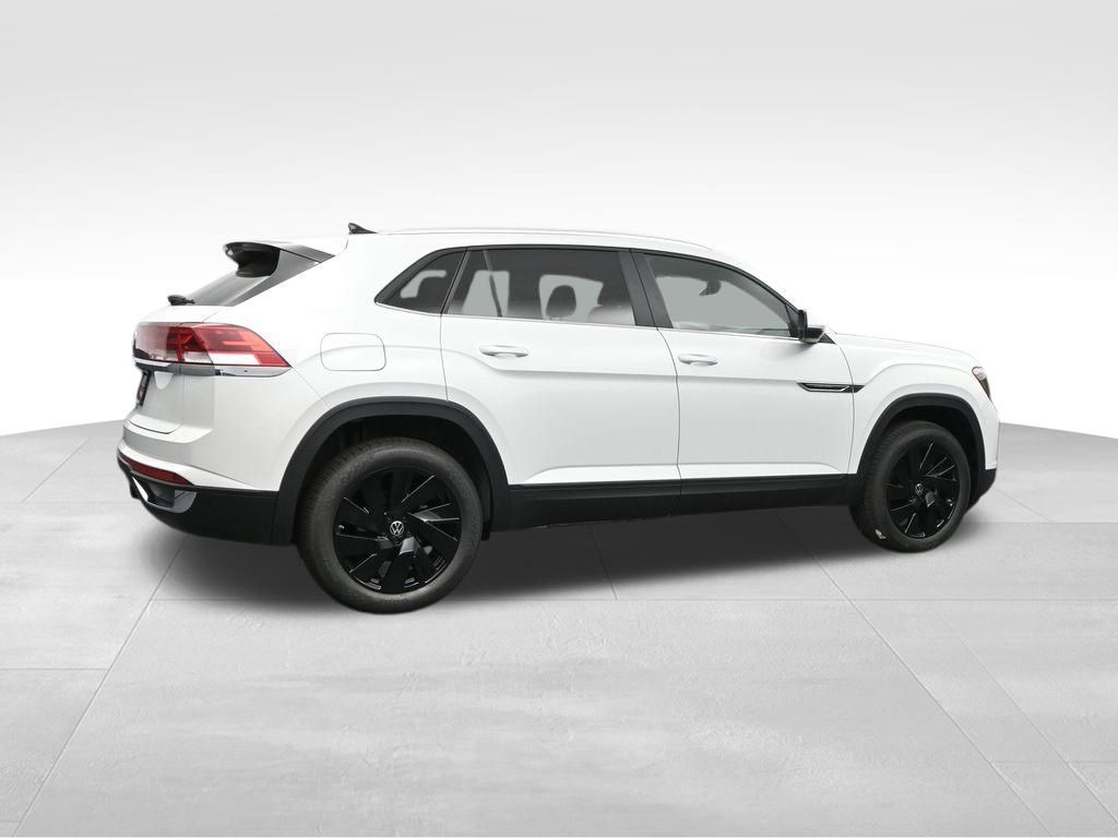 2026 Volkswagen Atlas Cross Sport SE Technology photo 2