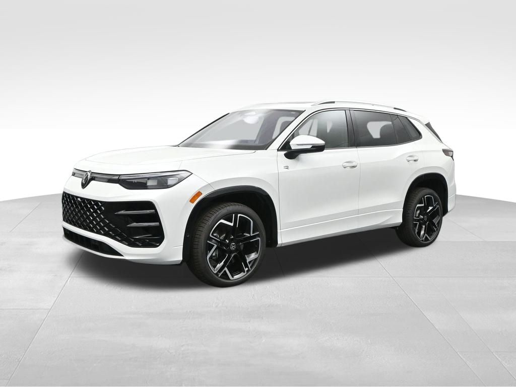 2026 Volkswagen Tiguan SEL R-LINE TURBO's photo