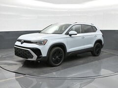 2025 Volkswagen Taos 1.5T SE SUV