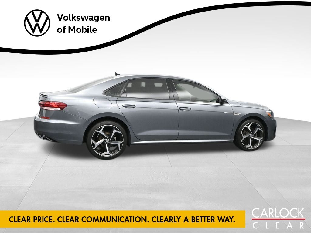 2020 Volkswagen Passat 2.0T R-Line photo 2