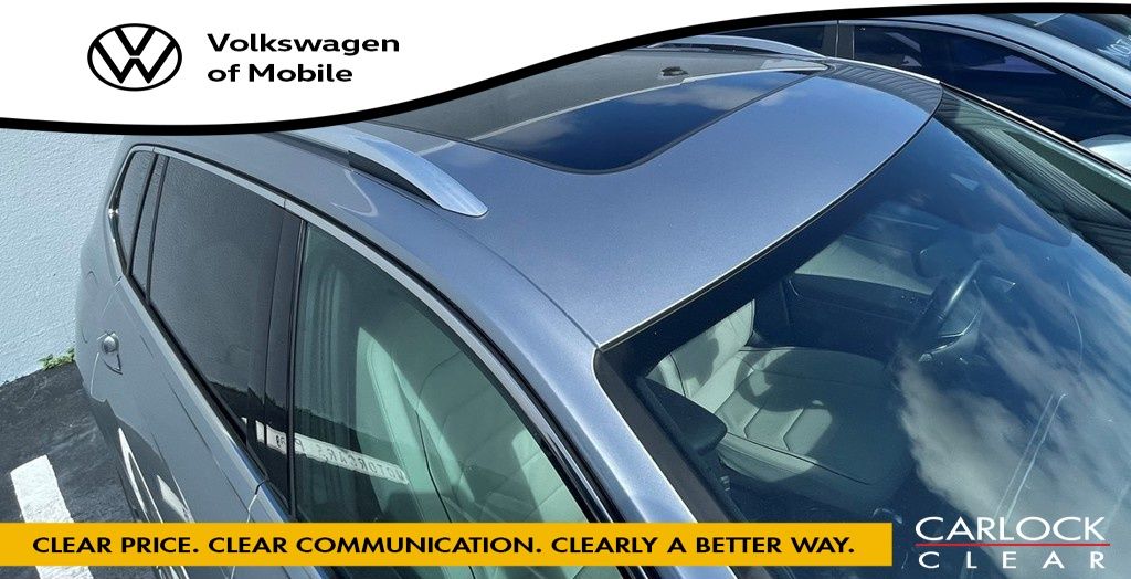 2019 Volkswagen Tiguan SEL Premium photo 2