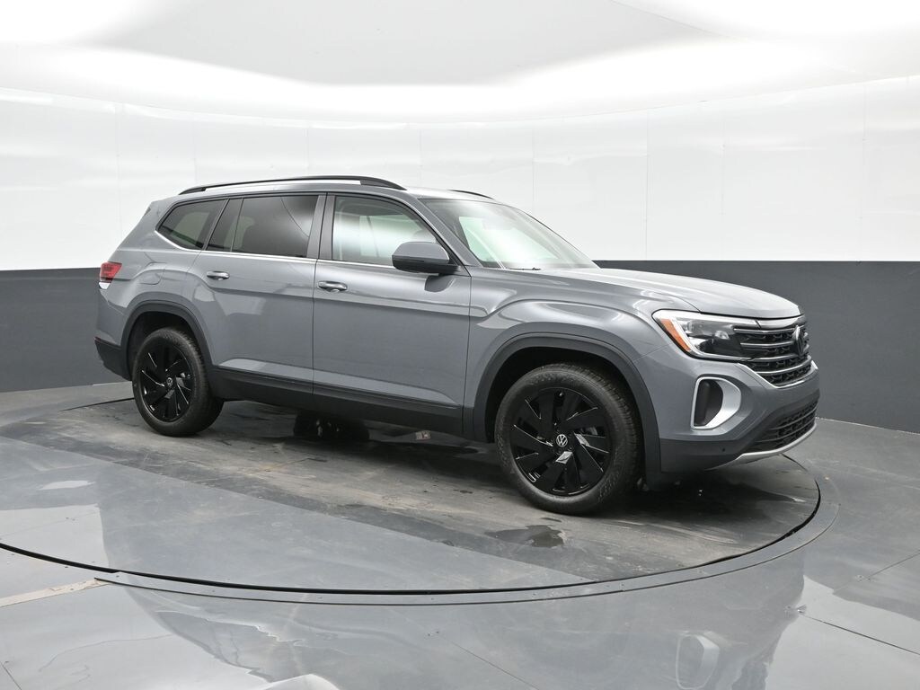 New 2026 Volkswagen Atlas 2.0T SE w/Technology SUV