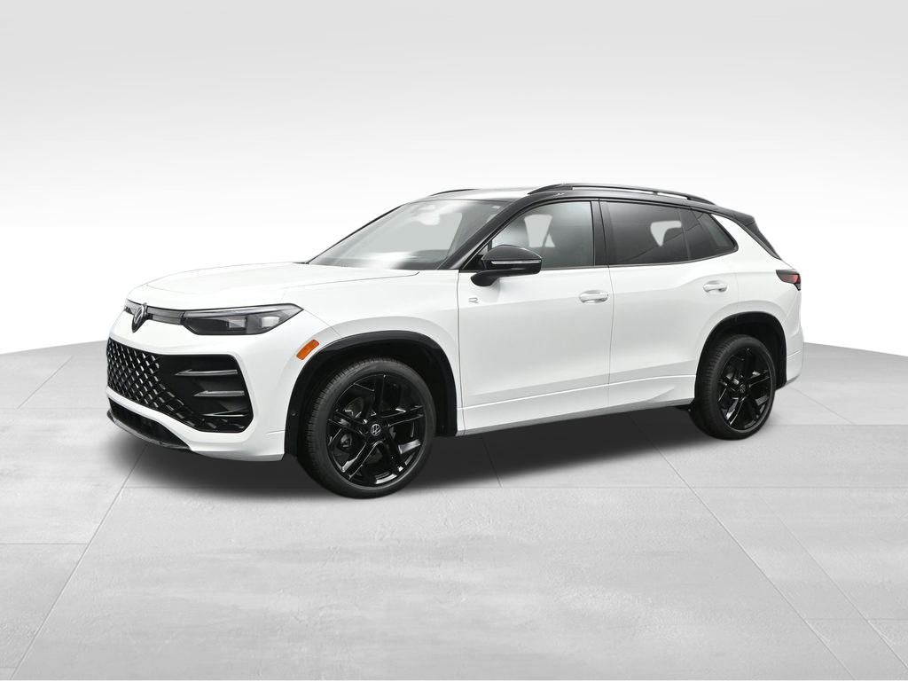 2026 Volkswagen Tiguan SE R-LINE BLACK's photo