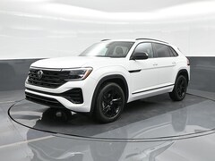 2026 Volkswagen Atlas Cross Sport 2.0T SEL R-Line Black SUV