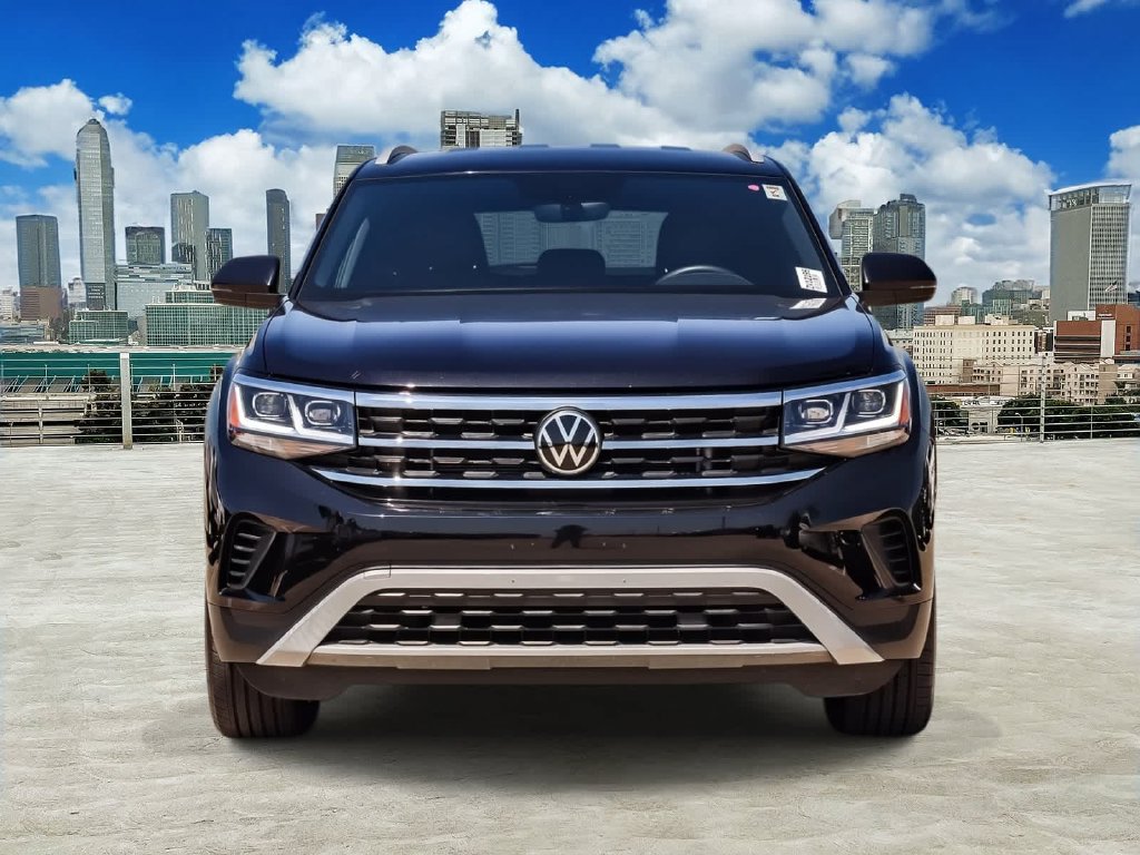 Certified 2022 Volkswagen Atlas Cross Sport 2.0T SE SUV