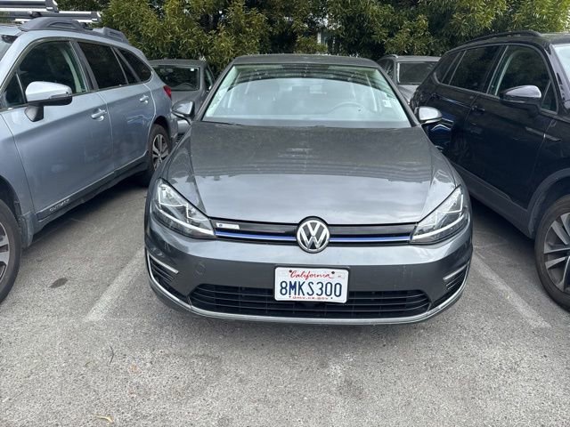 2019 Volkswagen e-Golf SE photo 2