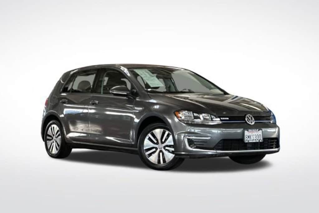 Certified 2019 Volkswagen e-Golf SE Hatchback