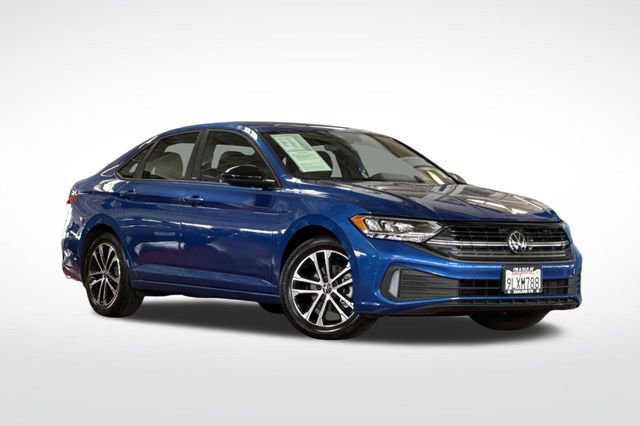 2024 Volkswagen Jetta 1.5T Sport photo 2