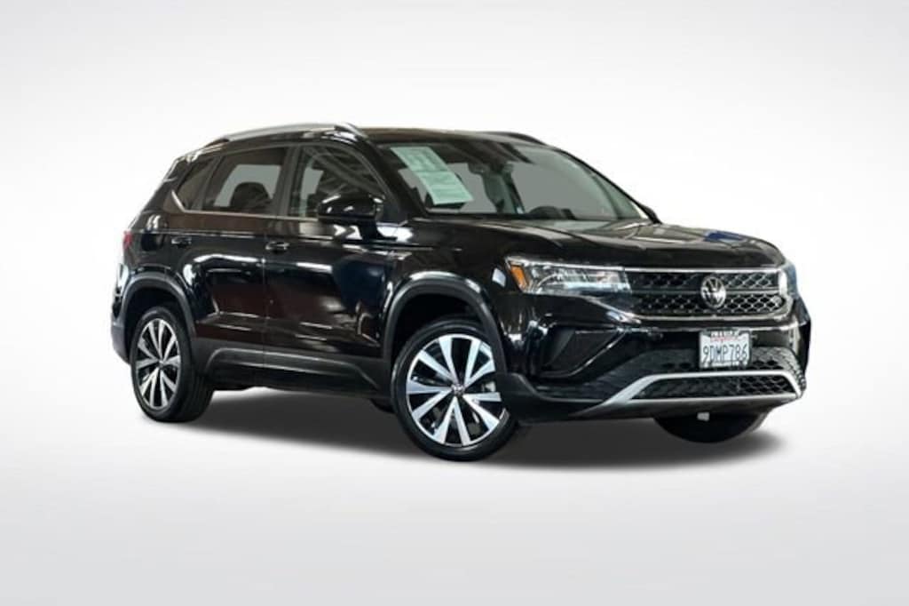 Certified 2022 Volkswagen Taos 1.5T SE SUV