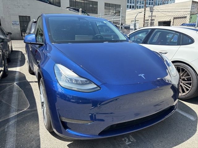 Used 2021 Tesla Model Y Long Range with VIN 5YJYGDEE8MF122154 for sale in San Carlos, CA