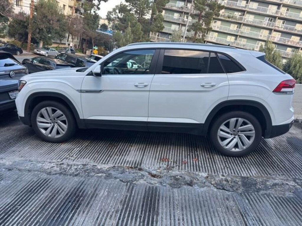 Certified 2022 Volkswagen Atlas Cross Sport 3.6L V6 SE w/Technology SUV