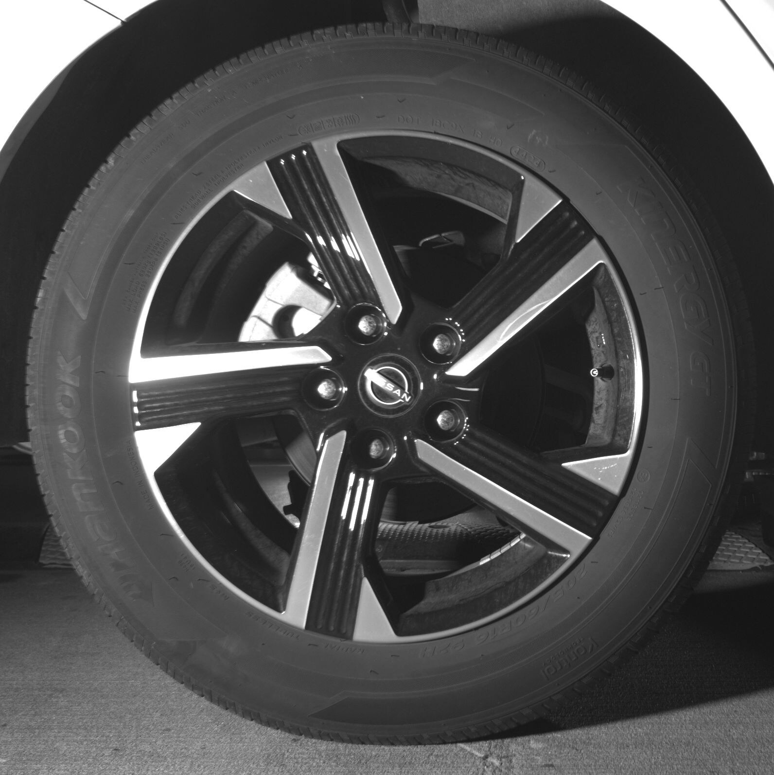 Thumbnail: 2025 Nissan Sentra - 12