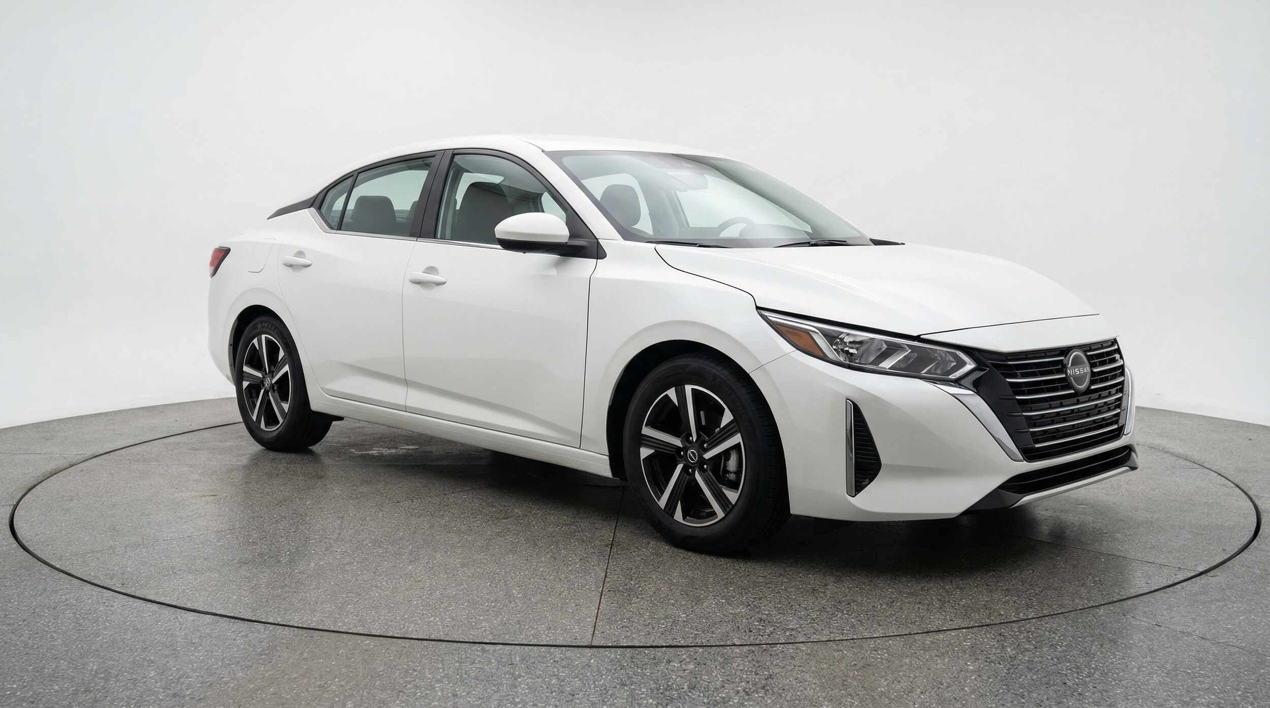 Thumbnail: 2025 Nissan Sentra - 1