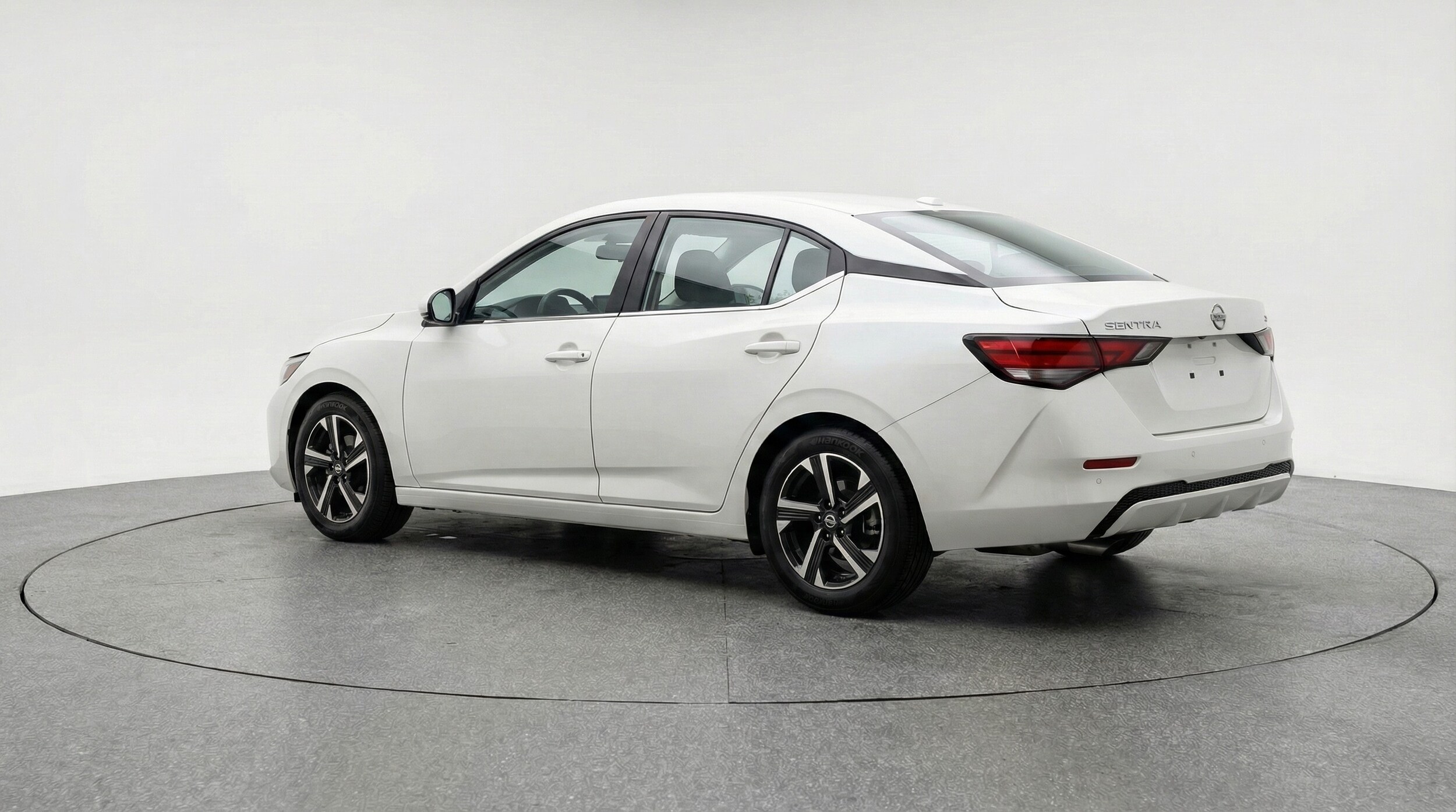 Thumbnail: 2025 Nissan Sentra - 5