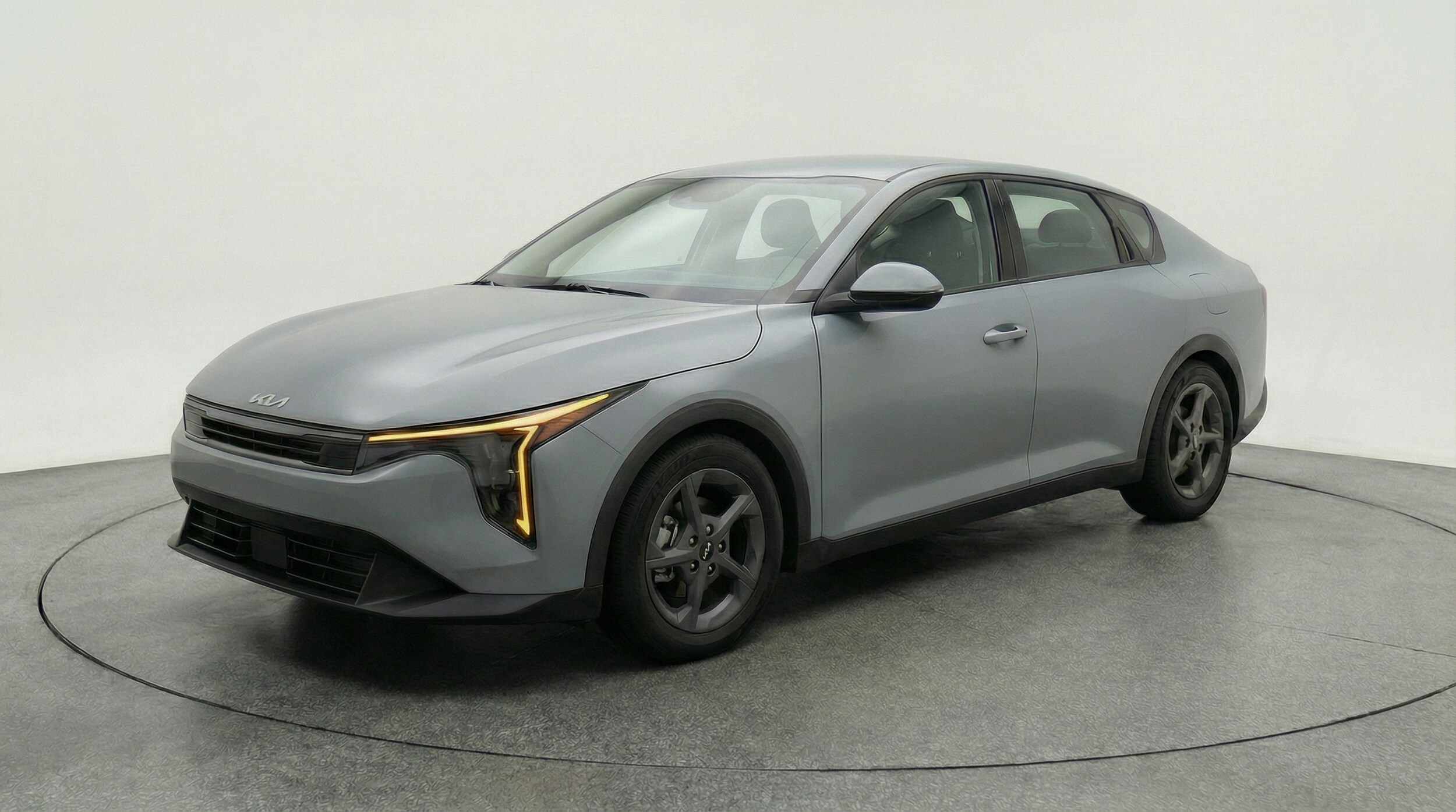 Thumbnail: 2025 Kia K4 - 3