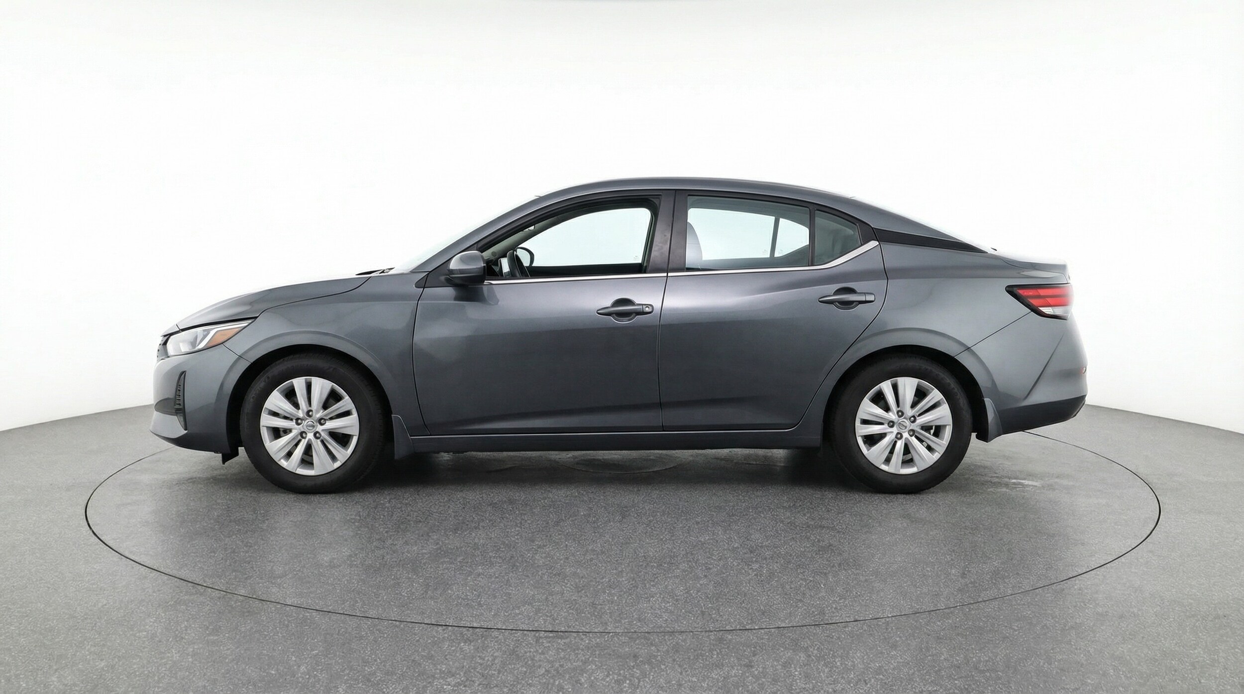 Thumbnail: 2025 Nissan Sentra - 4