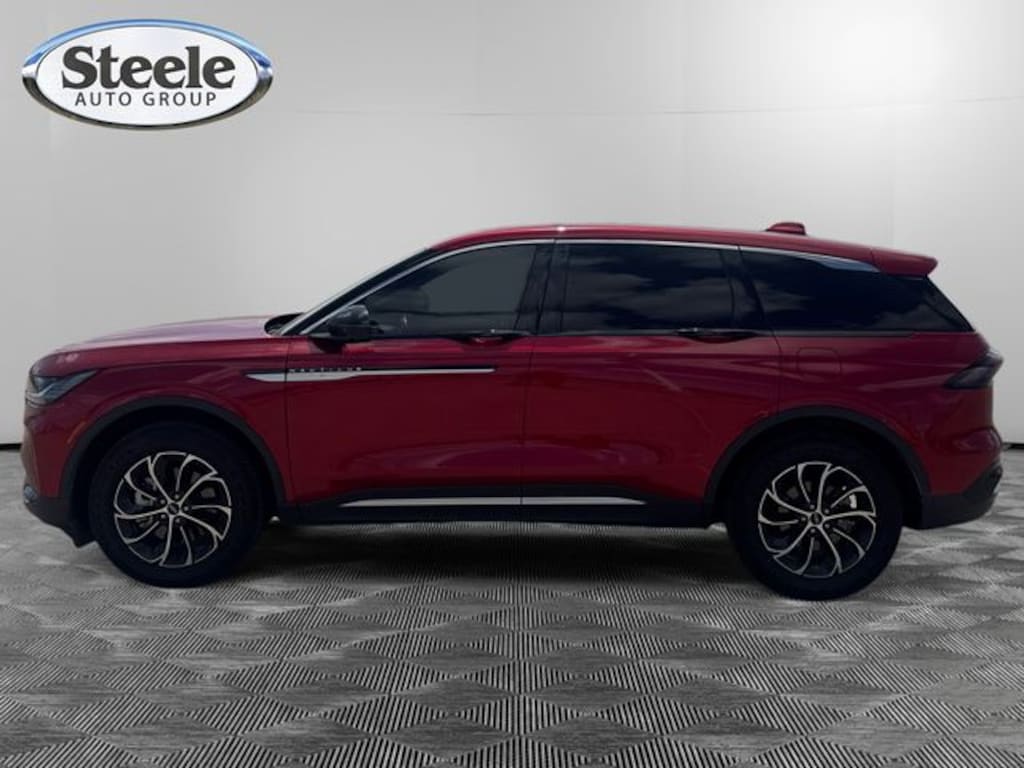 Used 2025 Lincoln Nautilus Premiere SUV