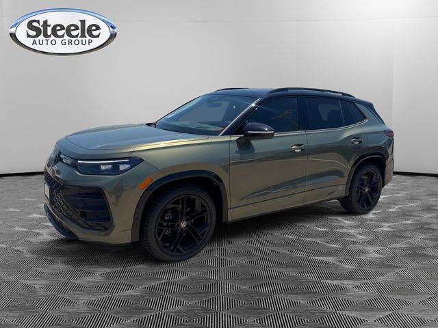 New 2026 Volkswagen Tiguan 2.0T SE R-Line Black