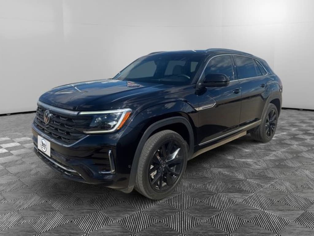 Used 2024 Volkswagen Atlas Cross Sport 2.0T SEL Premium R-Line SUV